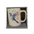 TAZA GRANDE 16 OZ COLECCIÓN PROMINENCIA CON RELIEVE (6 MODELOS) DIOS TE CUIDA