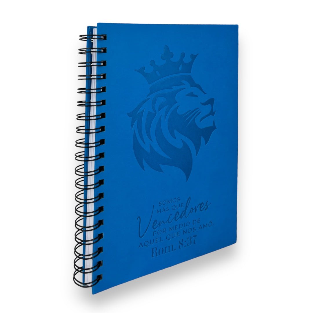 LIBRETA CON VERSÍCULOS Y DISEÑOS/ SOMOS MAS QUE VENCEDORES AZUL